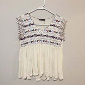 embroidered tee